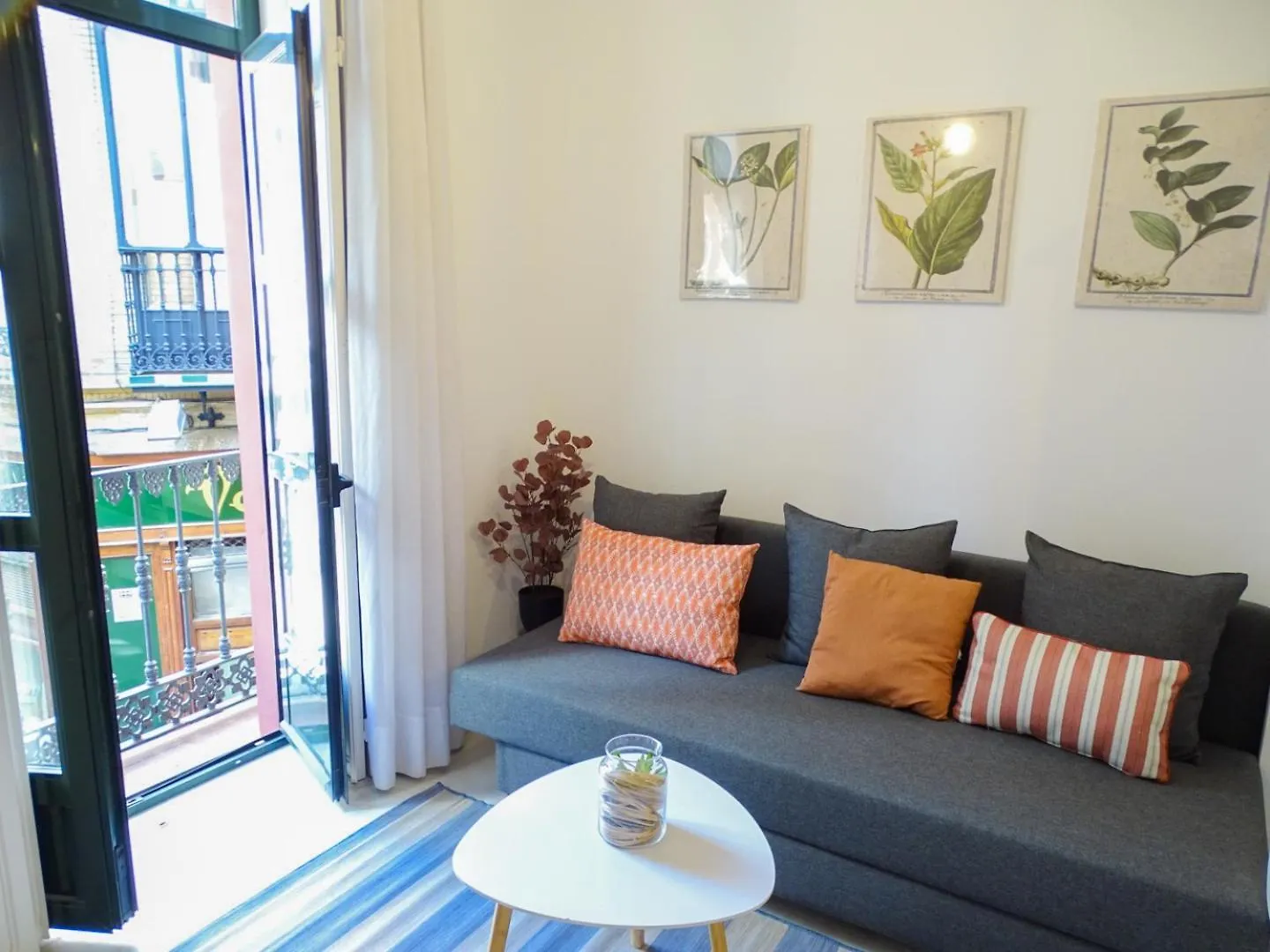 Apartment Moderno Estudio Al Lado De La Catedral Seville